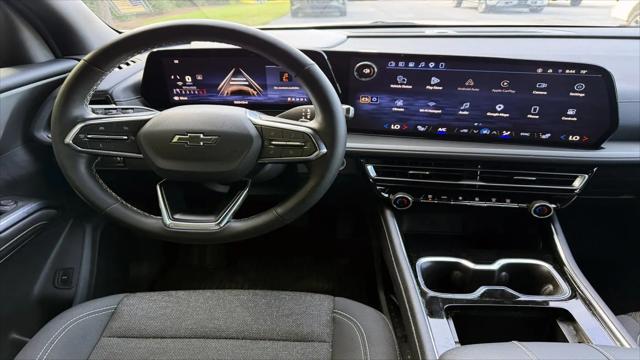 2024 Chevrolet Traverse FWD LS