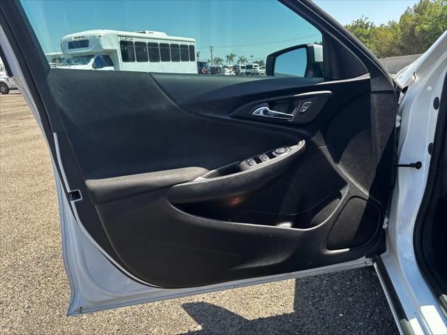 2022 Chevrolet Malibu FWD LT