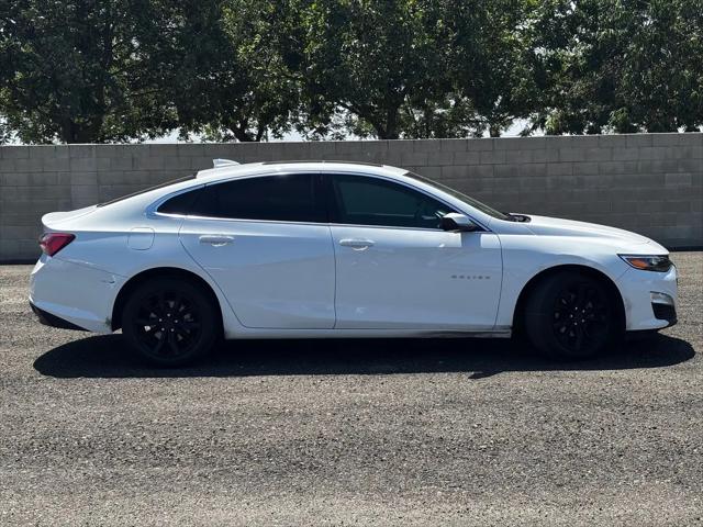 2022 Chevrolet Malibu FWD LT