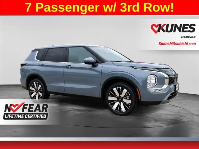 2026 Mitsubishi Outlander SE 2.5 S-AWC for sale in Madison, WI