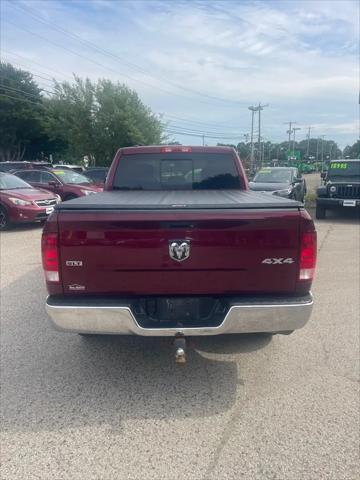 2017 Ram 1500 SLT Crew Cab 4x4 64 Box