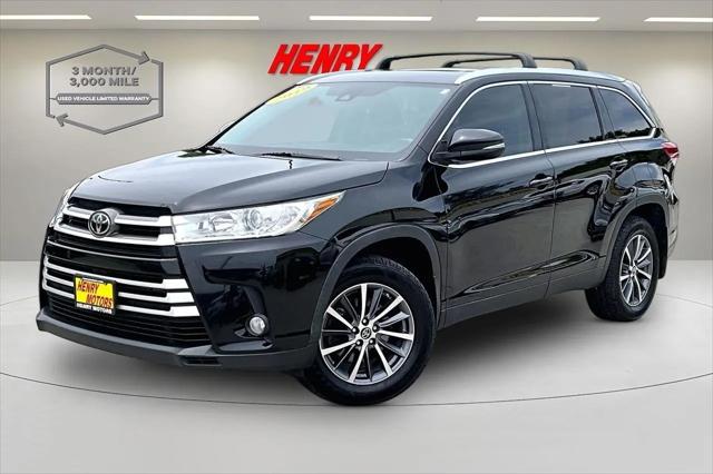 2019 Toyota Highlander SE