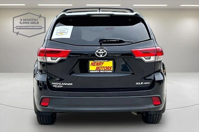 2019 Toyota Highlander SE