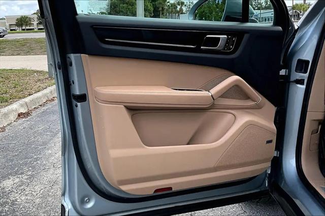 2021 Porsche Cayenne Cayenne