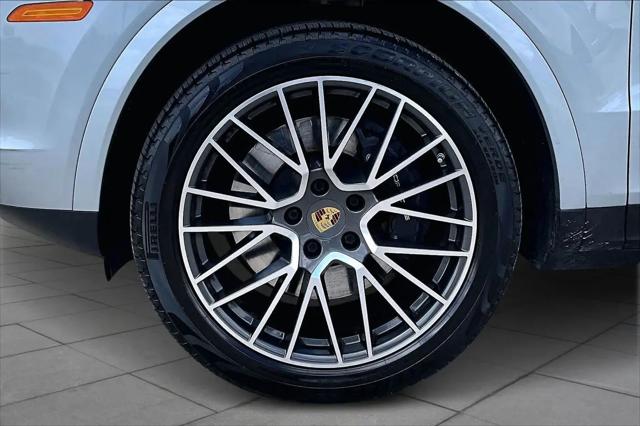 2021 Porsche Cayenne Cayenne