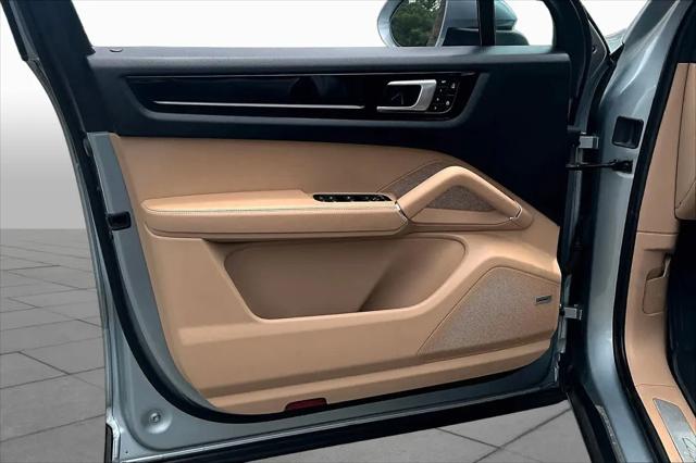 2021 Porsche Cayenne Cayenne
