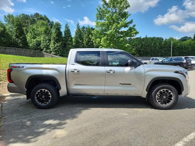 2026 Toyota Tundra SR5 CrewMax 5.5' Bed