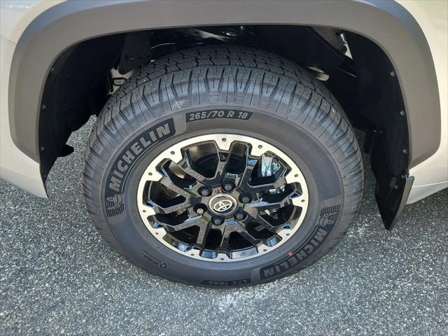2026 Toyota Tundra SR5 CrewMax 5.5' Bed