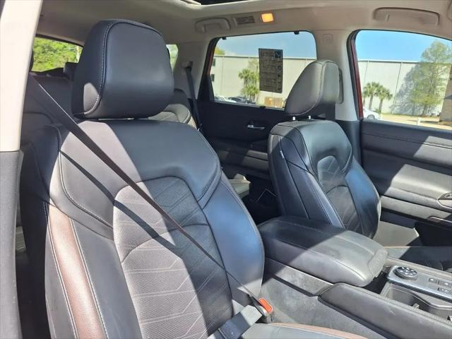 2023 Nissan Pathfinder Platinum 4WD