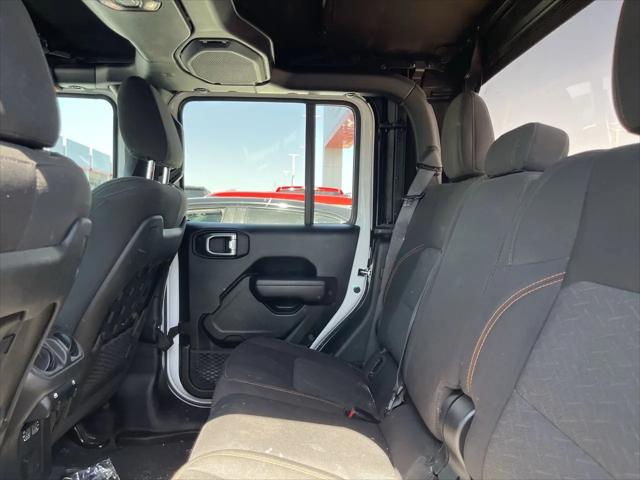 2023 Jeep Gladiator Sport