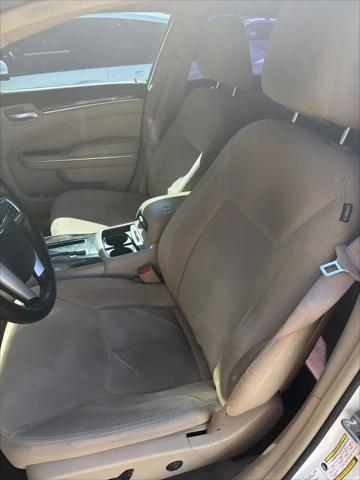 2011 Chrysler 300 Base