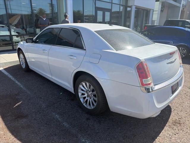 2011 Chrysler 300 Base