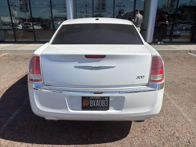 2011 Chrysler 300 Base