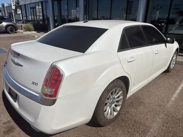 2011 Chrysler 300 Base