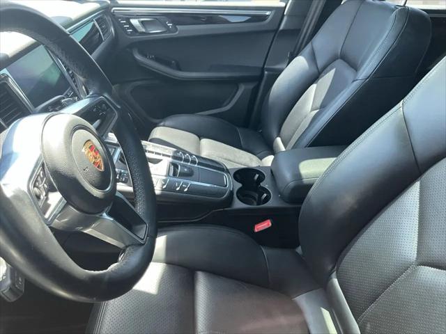 2017 Porsche Macan S