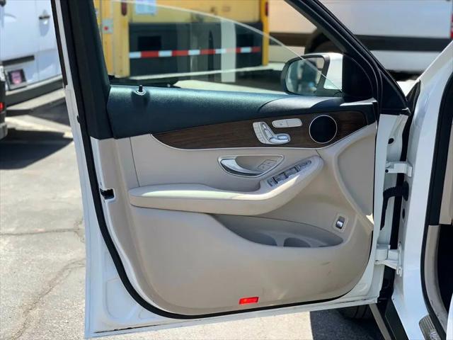 2022 Mercedes-Benz GLC 4MATIC SUV