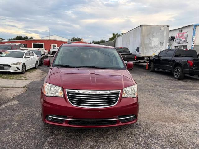 2014 Chrysler Town & Country Touring for sale in Largo, FL