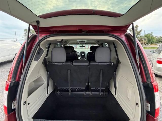 2014 Chrysler Town & Country Touring
