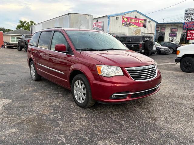 2014 Chrysler Town & Country Touring
