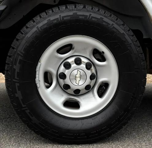 2021 Chevrolet Express Cargo Van RWD 3500 Regular Wheelbase WT