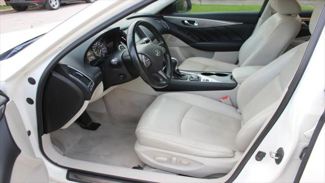 2014 INFINITI Q50h Hybrid Premium