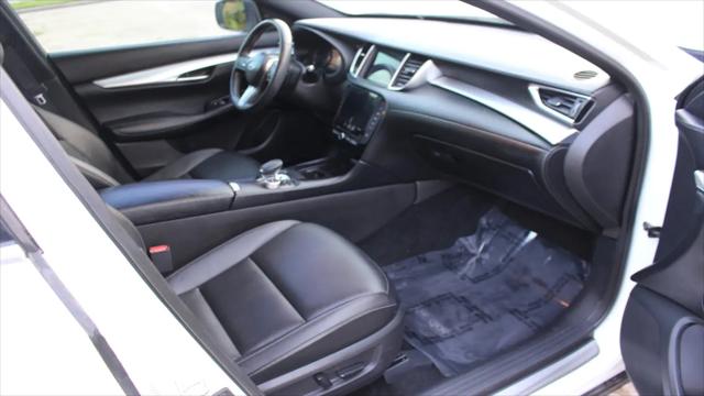 2021 INFINITI QX50 LUXE