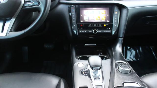 2021 INFINITI QX50 LUXE