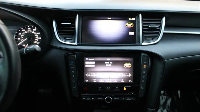 2021 INFINITI QX50 LUXE