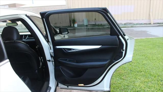 2021 INFINITI QX50 LUXE