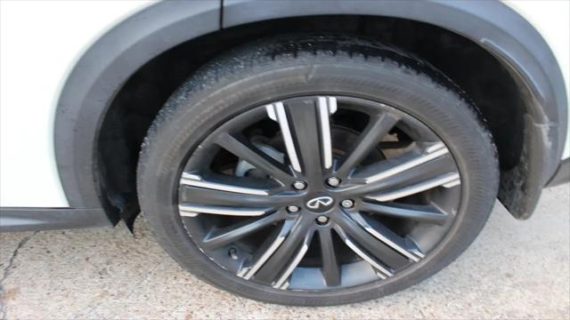 2021 INFINITI QX50 LUXE