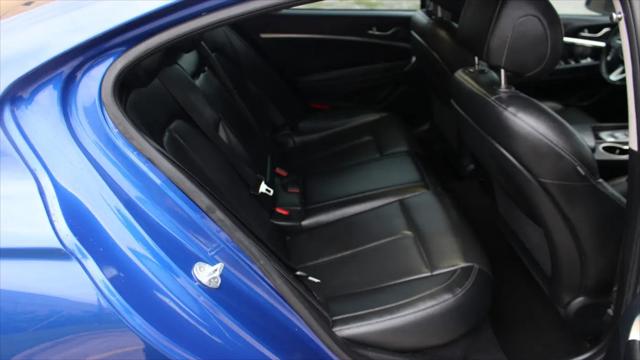 2021 Genesis G70 2.0T RWD