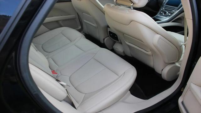 2017 Lincoln MKZ Select