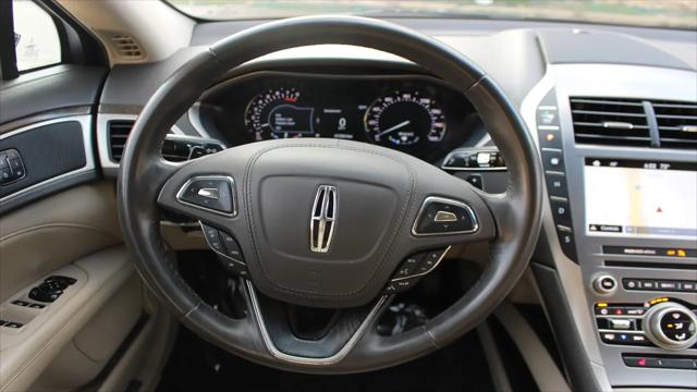 2017 Lincoln MKZ Select