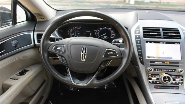 2017 Lincoln MKZ Select