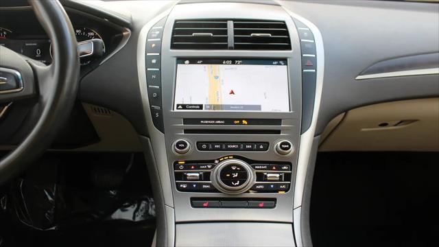 2017 Lincoln MKZ Select