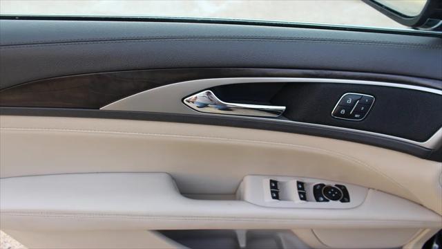 2017 Lincoln MKZ Select