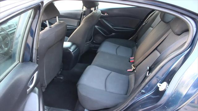 2014 Mazda Mazda3 i Sport