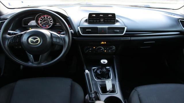 2014 Mazda Mazda3 i Sport