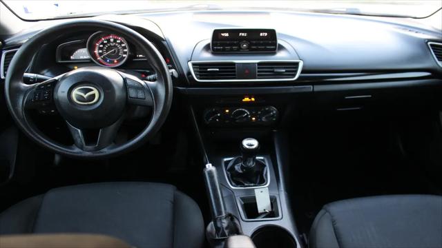 2014 Mazda Mazda3 i Sport