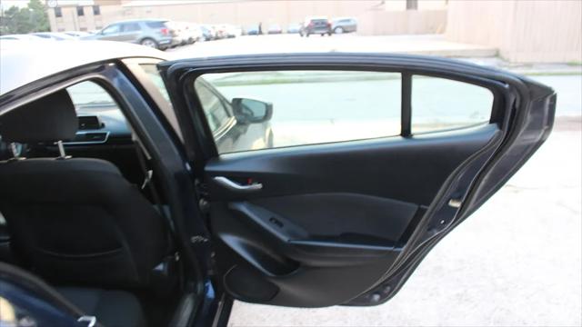 2014 Mazda Mazda3 i Sport