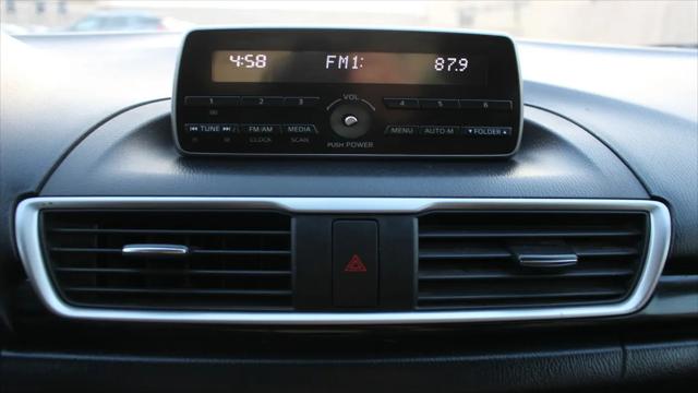2014 Mazda Mazda3 i Sport