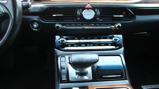 2017 Genesis G90 3.3T Premium