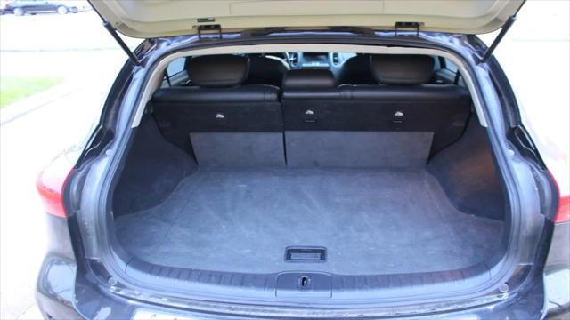 2016 INFINITI QX50 Standard