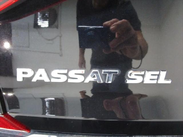 2017 Volkswagen Passat 1.8T SEL Premium