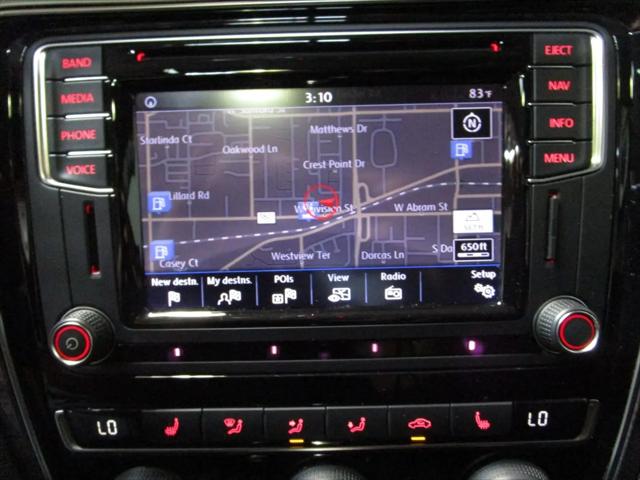 2017 Volkswagen Passat 1.8T SEL Premium