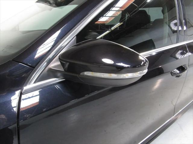 2017 Volkswagen Passat 1.8T SEL Premium