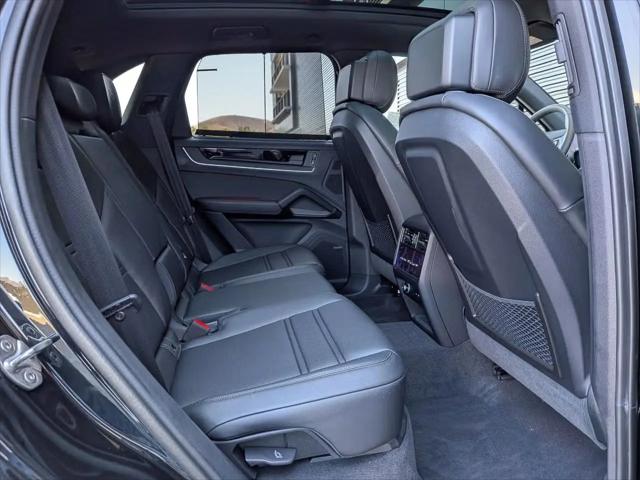 2025 Porsche Cayenne E-Hybrid Cayenne E-Hybrid