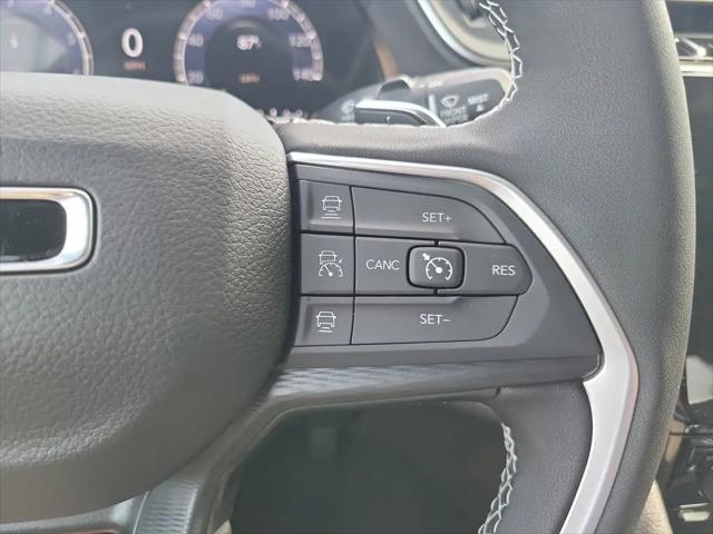 2026 Jeep Grand Cherokee L Altitude 4x2