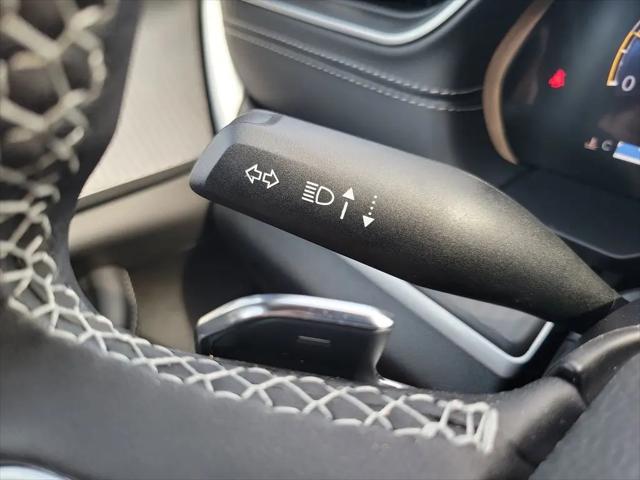 2026 Jeep Grand Cherokee L Altitude 4x2