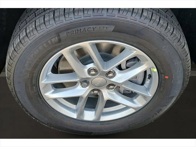2026 Jeep Grand Cherokee L Altitude 4x2